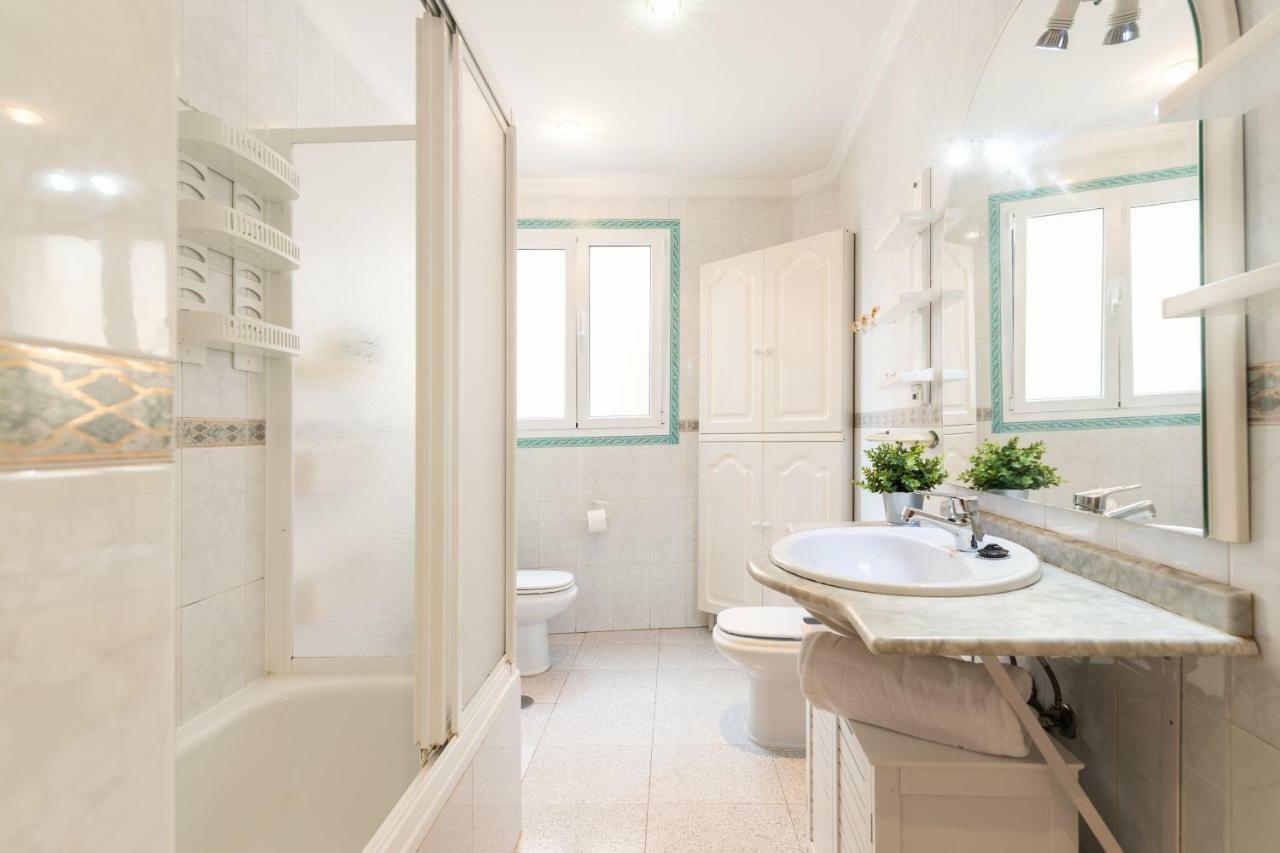 Next To The Beach 5 Beds - Wifi By Canariasgetaway Las Palmas de Gran Canaria Exteriör bild